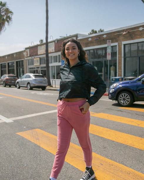 Women’s Lightweight Crop Windbreaker