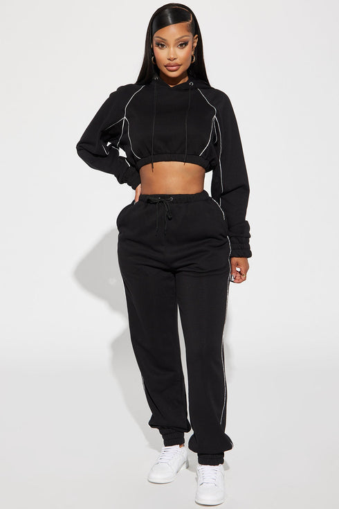 Good Moves Lounge Hoodie - Black